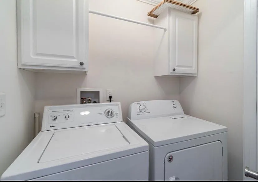 3 bed, 1590 sqft, $2,350 — Photo 2