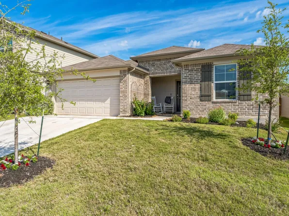 821 Bahia Pl, Seguin, TX 78155