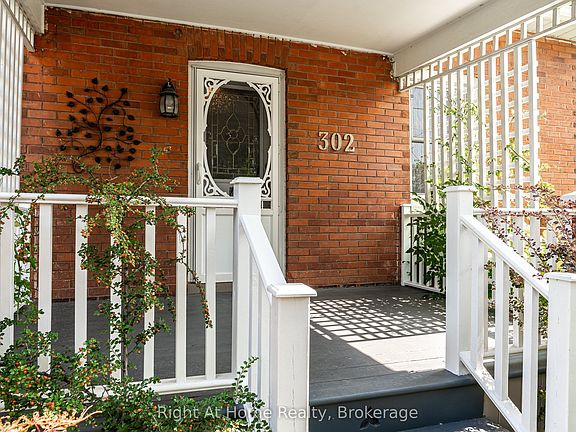 2nd image of 302 Huron St