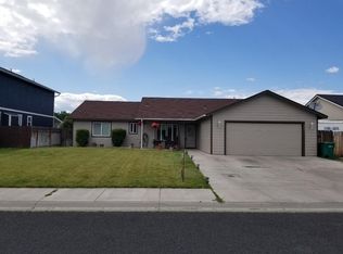 3332 Barnes Way, Klamath Falls, OR 97603