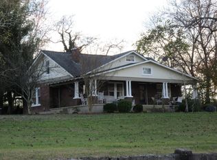 423 W Main St, Smithville, TN 37166