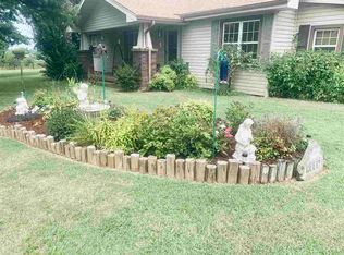 719 S Harmony Rd, Cushing, OK 74023