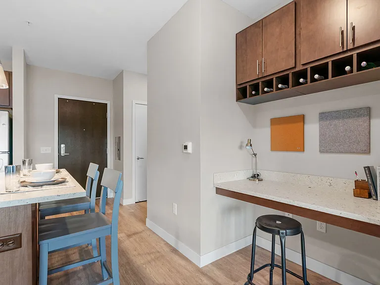 Overlook - 1 Bed / 1 Bath - 726 Sq.Ft.