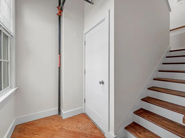 34 Tremaine St, 34 Tremaine St #2, Leominster, MA 01453