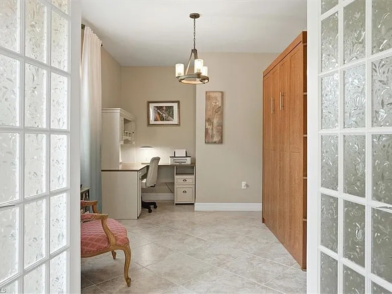 5769 Mayflower Way — Photo 6