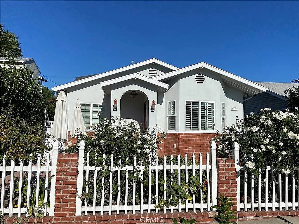 3 bed, 1550 sqft, $5,250 — Photo 3
