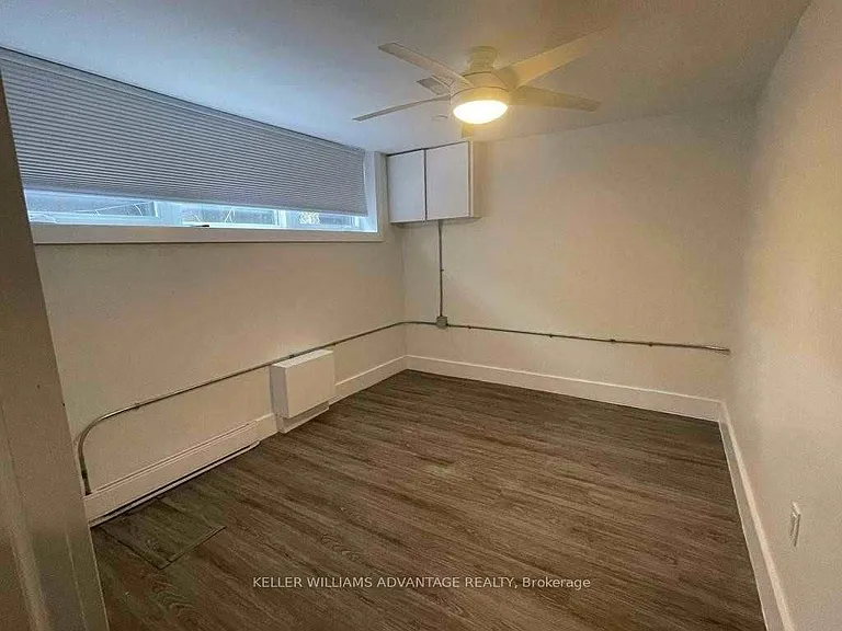 372 Highfield Rd #LOWER — Photo 11