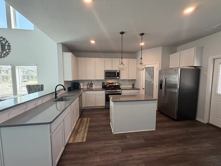 2053 Placerville St — Photo 14