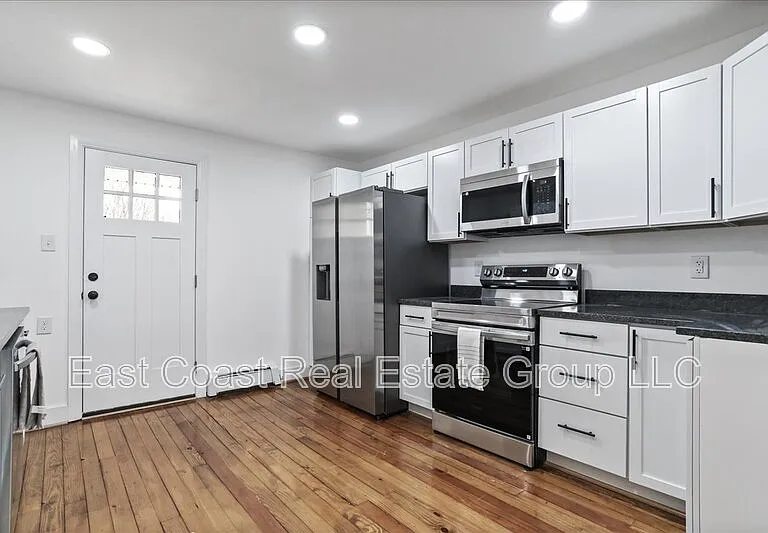 16 Woods Ln — Photo 11