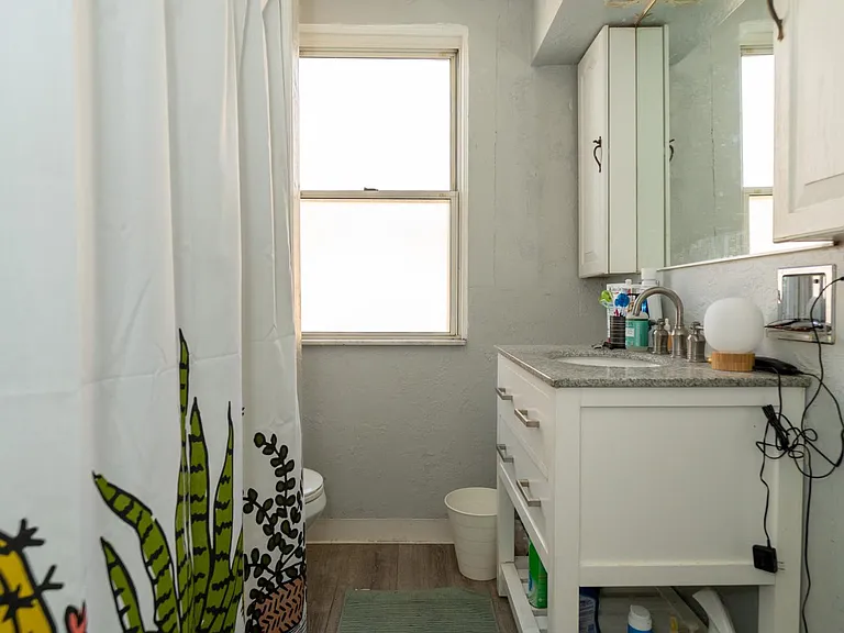 165 Kendall Ave #2 — Photo 5
