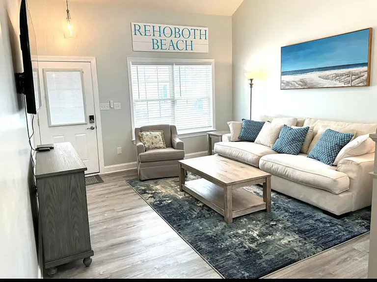 20229 Catherine Ct #11 — Photo 11