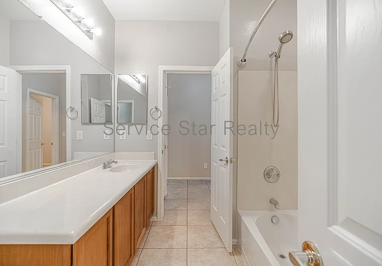 39560 N Prairie Ln — Photo 13