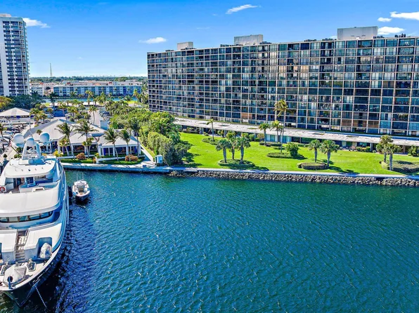 120 Lakeshore Dr #4370, North Palm Beach, FL 33408