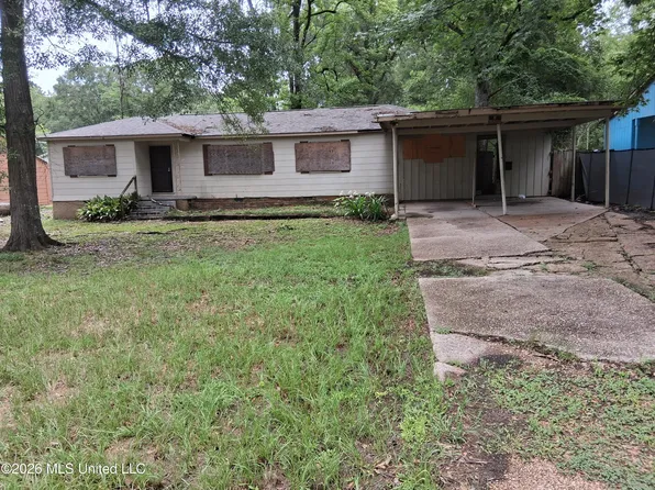 632 Cooper Rd, Jackson, MS 39212