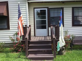 2066 McComb Hville Rd, McComb, MS 39648