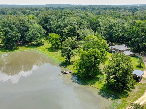 1870 Pine Hill Dr, Raymond, MS 39154