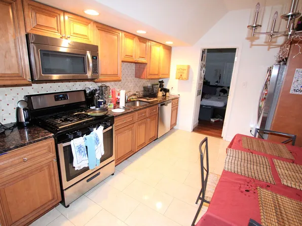 1641 S Broad St #1, Philadelphia, PA 19148