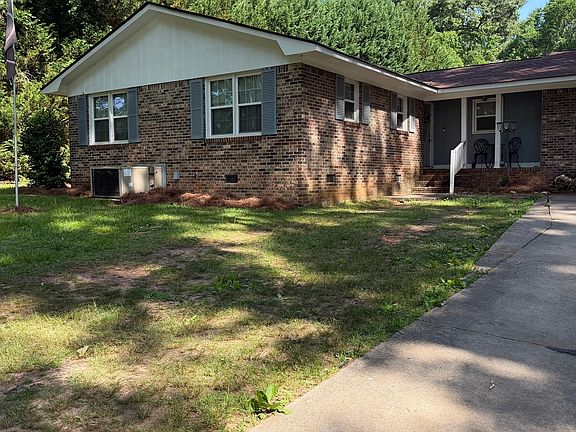 3rd image of 103 El Prado Cir