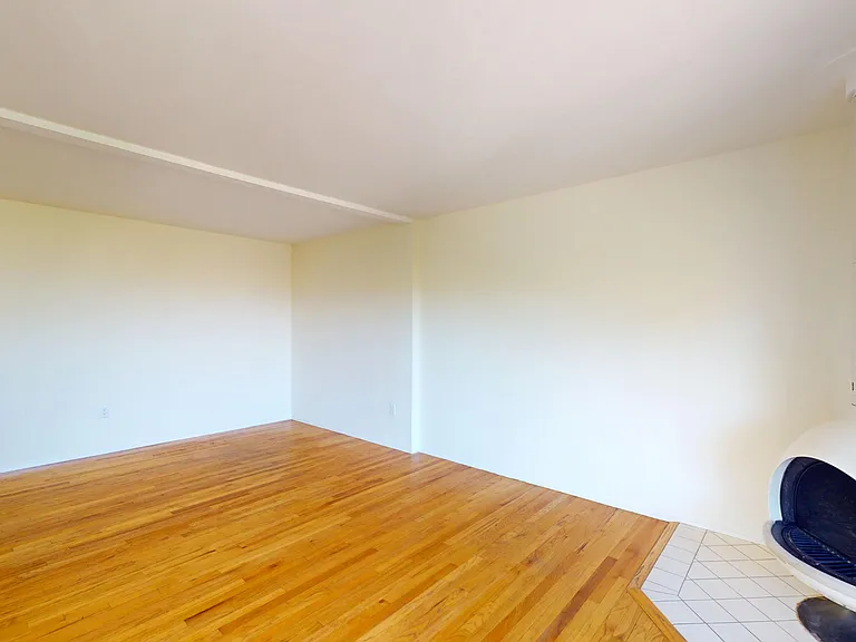 740 Rhode Island St #312 — Photo 14