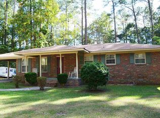 647 Pinecove Dr, Elba, AL 36323