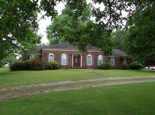 1415 Sandhill Rd, Gleason, TN 38229