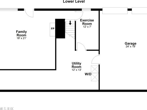 8 Somerset Ln, Riverside, CT 06878