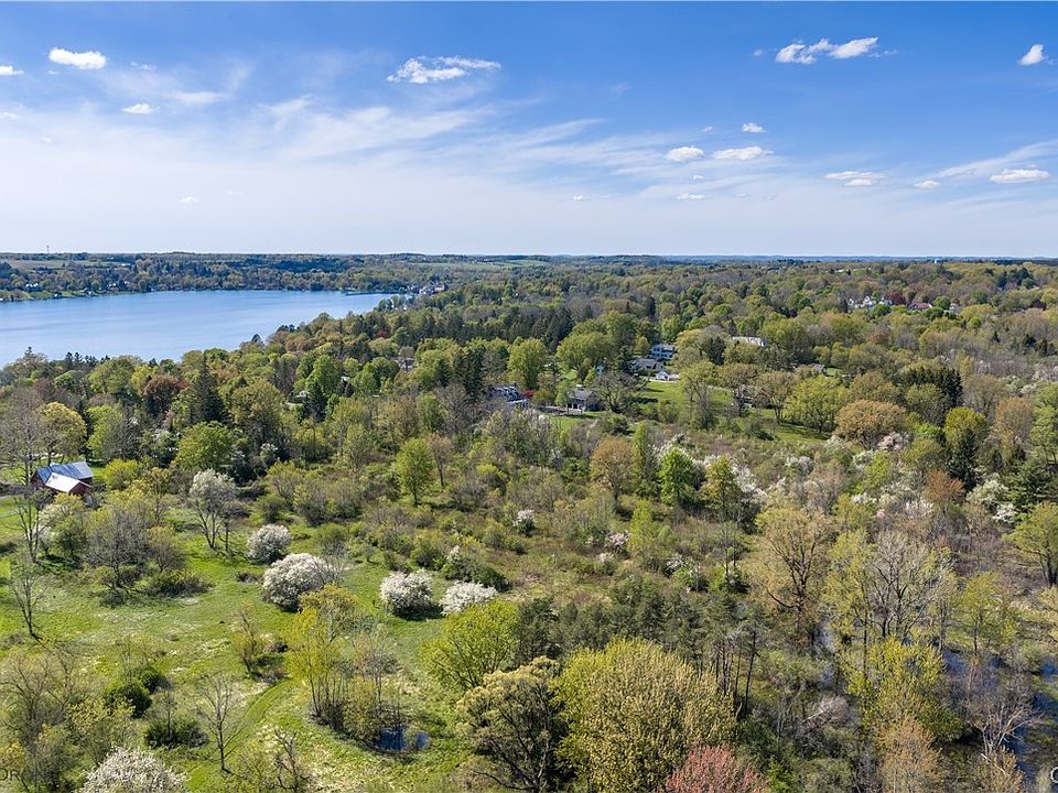 1st image of E Lake Rd