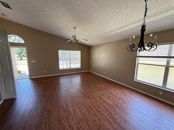 3rd image of 10536 Rodondo Dr