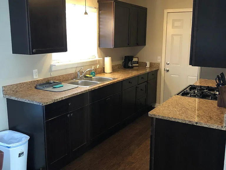 803 S Wyoming Ave — Photo 3