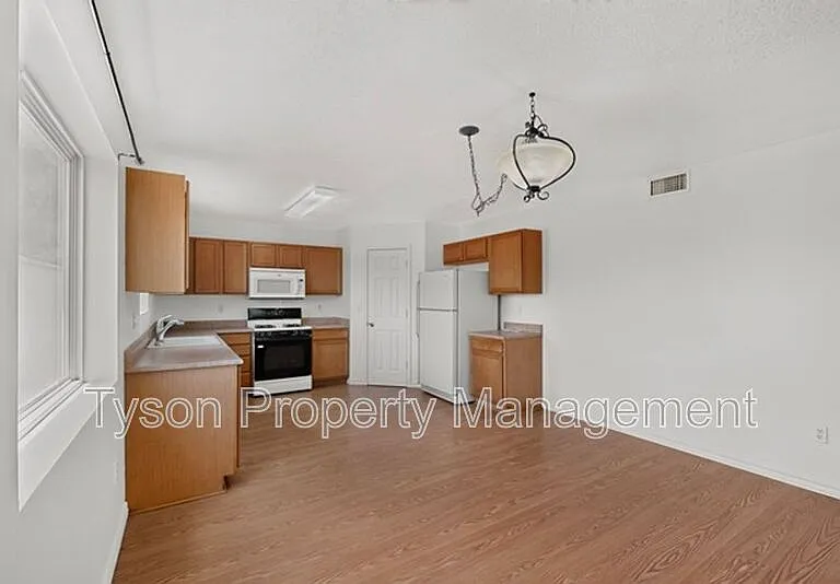 6126 Costa Brava Ave NW — Photo 7