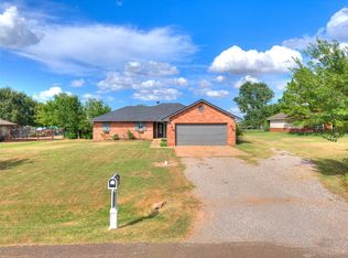 4155 Terrace Hls NW, Piedmont, OK 73078