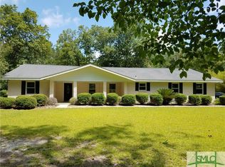 579 Sisters Ferry Rd, Springfield, GA 31329