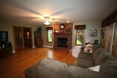 5th image of 711 Turnberry Ct