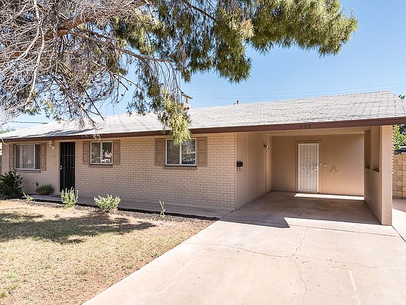 4th image of 443 E 10th Pl