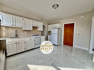 527 Chapel St #4, New Haven, CT 06511