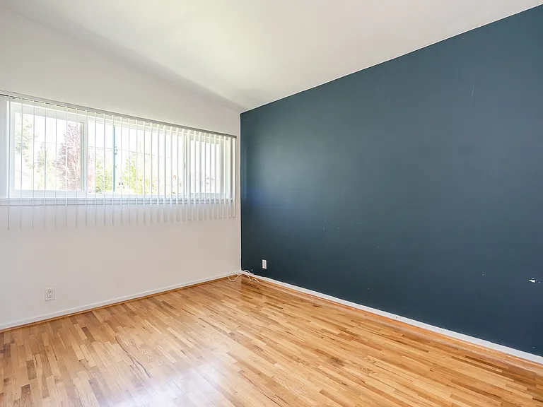 5885 Main St — Photo 14