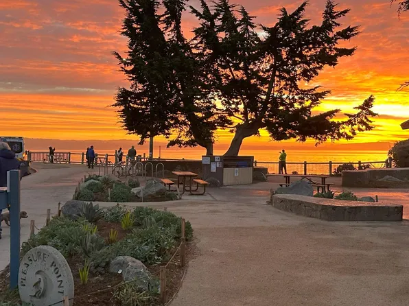 4144 Bain Ave, Santa Cruz, CA 95062