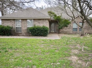 2114 Quail Ridge Dr, Weatherford, TX 76087