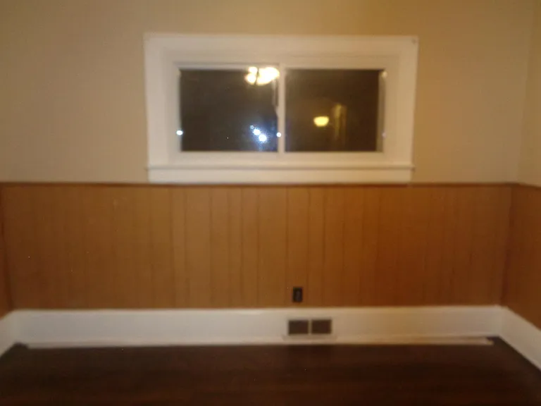 886 Storer Ave — Photo 7