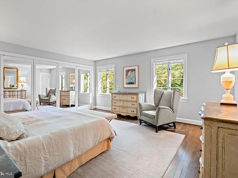 4838 Broad Branch Rd NW — Photo 23