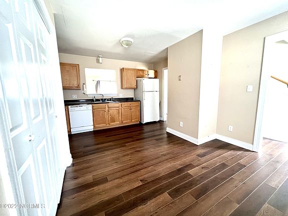 4th image of 4149 A Brook Creek Ln