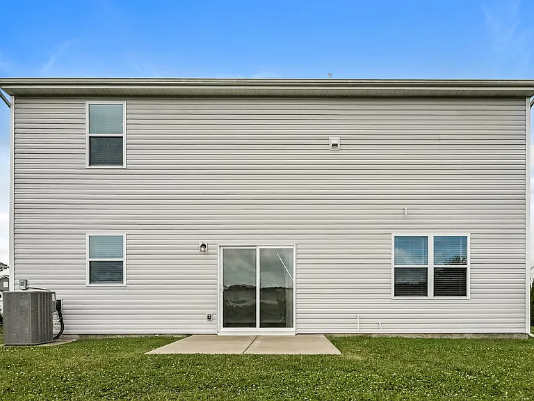 545 Samuel Lee Ln — Photo 17