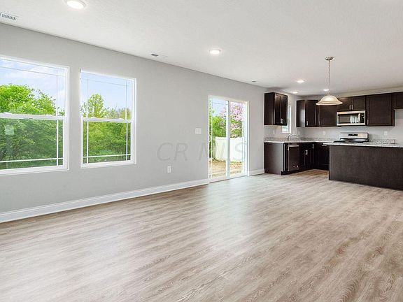4th image of 4834 Hanover Hill Ct