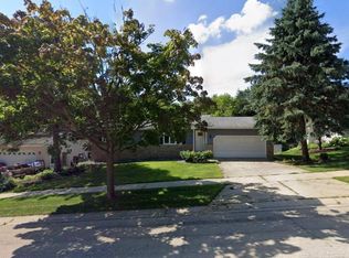 410 Meadow Run Dr SW, Rochester, MN 55902