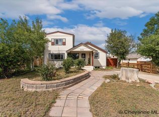 2406 E 11th St, Cheyenne, WY 82001