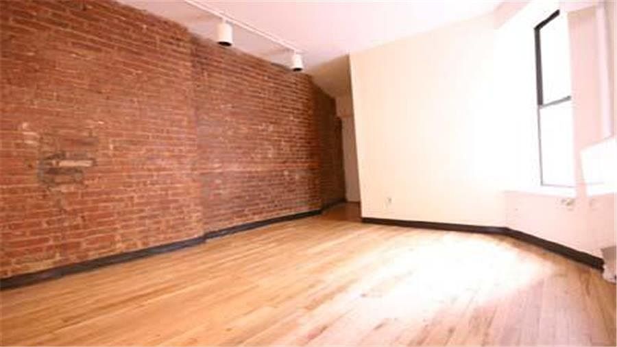 2nd image of 313 E 95th St APT 27