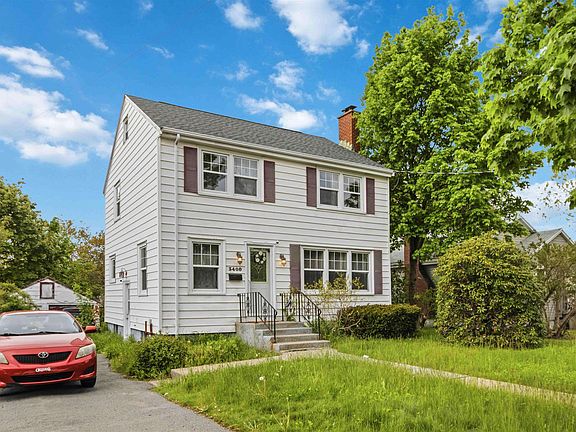 2nd image of 3400 Connaught Ave