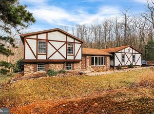 330 Hirschmann Rd, Biglerville, PA 17307