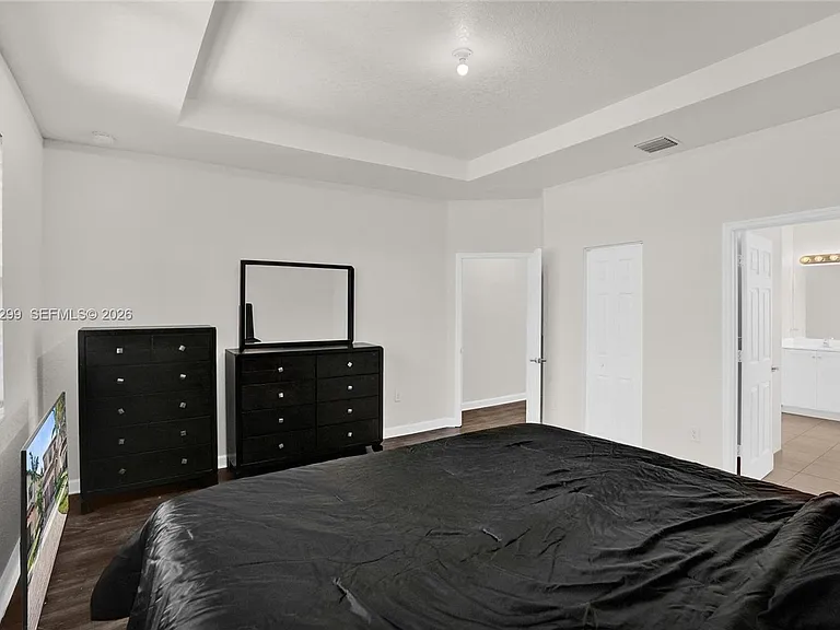 2502 NE 1st St #0 — Photo 7