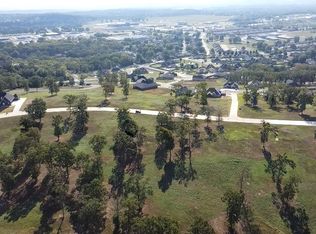 828 Ridgeview Dr, Tahlequah, OK 74464